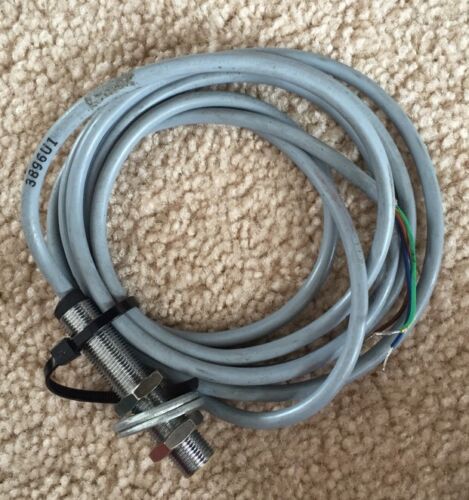 Turck Bi2-G12-RZ33X 35-250Vac 200Ma Max.