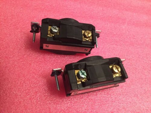 Lot Of 2 Cooper CWL620 Twist Lock Receptacle 20A 250V Nema L6-20 - Image 2