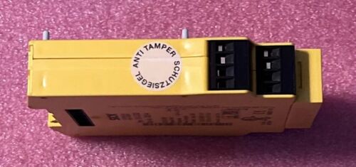 Sick 6026144 UE410-2R03 Safety Relay - Image 10