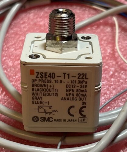 SMC ZSE40-T1-22L Vacuum Pressure Switch - Image 2