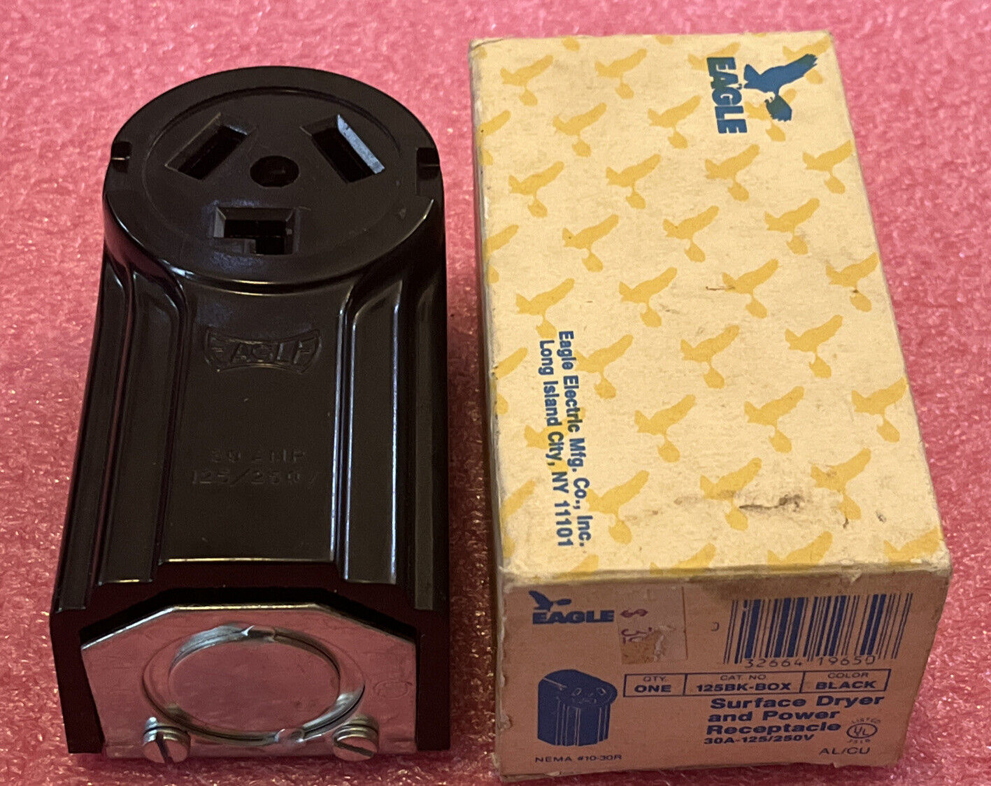 Eagle 30A 125BK-Box Surface Power Receptacle