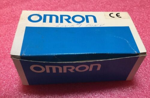 Omron E3S-AT91 Photoelectric Switch, 10 To 30vdc - Image 2