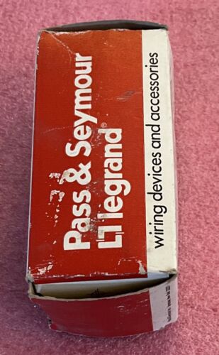 Pass & Seymour L630C Connector - Image 6