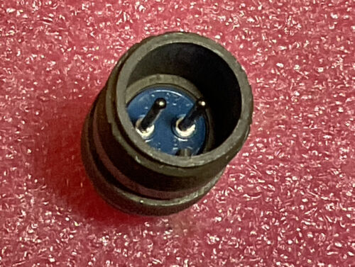 Lot of 2 Amphenol MS310-1A12S-3P Connector - Image 3