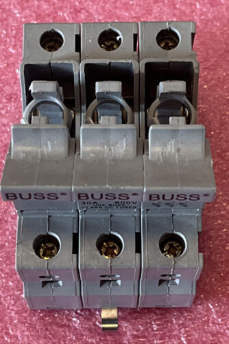 Bussmann CHCC3 Fuse Holder - Image 6