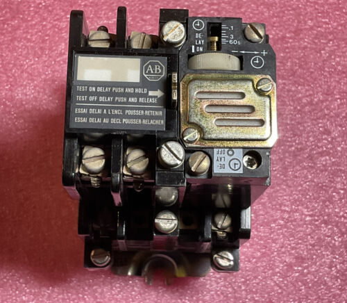 Allen Bradley 700-N200A1 Relay With 700-NT Pheumatic Time Delay Unit