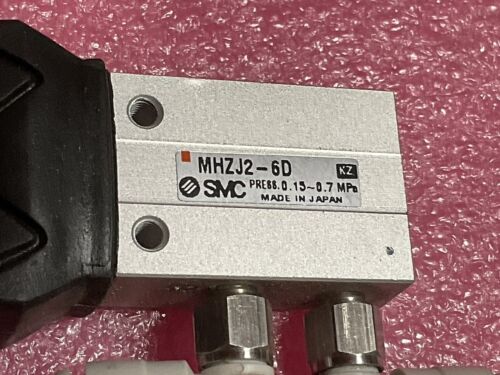 SMC MHZJ2-6D Parallel Gripper - Image 2