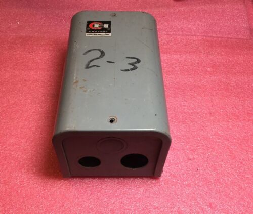 Cutler Hammer 9560H1399A Definite Purpose Contactor With Enclosure