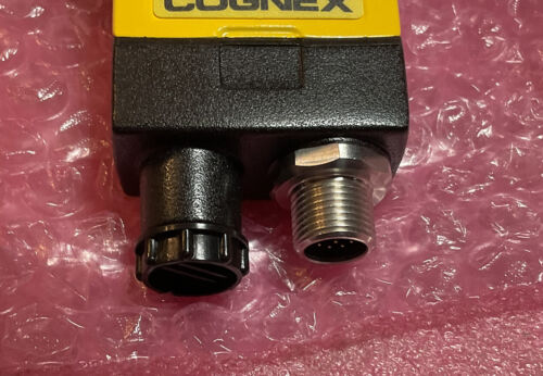 Cognex IS2000M-120-40-125 With Cables And Mounting Bracket - Image 5