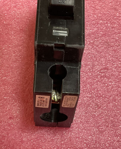 Square D EHB14020 Circuit Breaker - Image 4