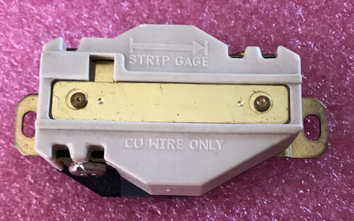 Hubbell HBL2310 Twist Lock Receptacle 20A 125V - Image 4