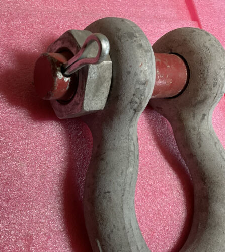 Crosby WLL 1 3/8 Safety Anchor Shackle 13 1/2 Ton - Image 2