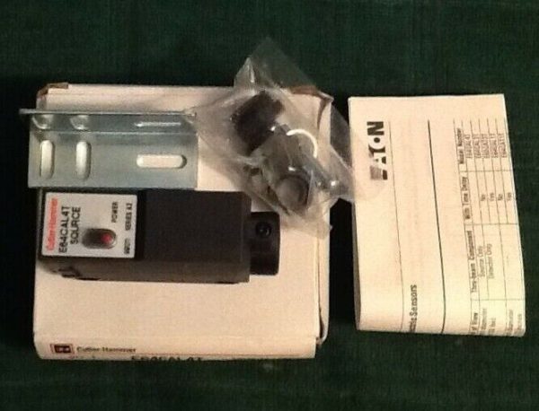 Cutler-Hammer E64CAL4T Photoelectric Thru-Beam Source 16-240 VAC/VDC - Image 2