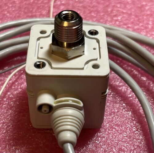 SMC ZSE40-T1-22L Vacuum Pressure Switch - Image 5
