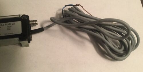 Balliff BMO-A01-J-PU-C-02 Photoelectric Sensor - Image 2