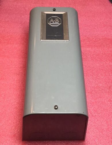 Allen Bradley 700-NM401A1 Control Relay With Enclosure