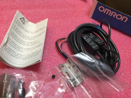 Omron E3S-AT91 Photoelectric Switch, 10 To 30vdc - Image 5