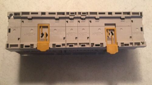 OMRON SRT2-ID16T-1 Remote Terminal 24VDC - Image 4