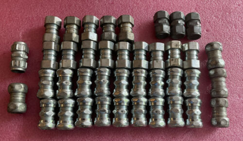 Lot of 40 ETP 1/2” Conduit Connectors