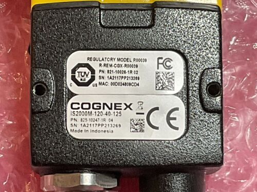 Cognex IS2000M-120-40-125 With Cables And Mounting Bracket - Image 2
