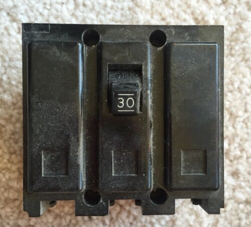 WESTINGHOUSE HQNP3030 HQNP-3030 3 POLE 30 AMP CIRCUIT BREAKER