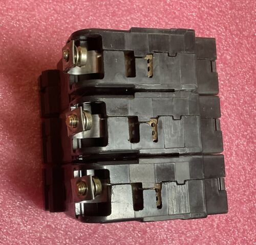 Square D EHB34040 Circuit Breaker - Image 8