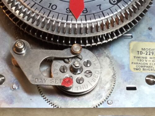 Paragon TD-2295-0 Timer - Image 3