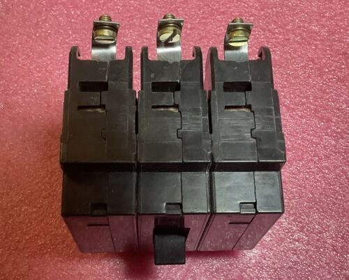 Square D EHB34040 Circuit Breaker - Image 10