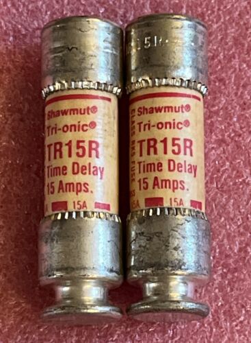 Lot Of 2 Shawmut TR15R Time Delay Fuses