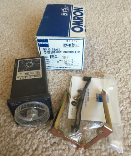 Omron E5C-THE 100C Solid State Temperature Controller