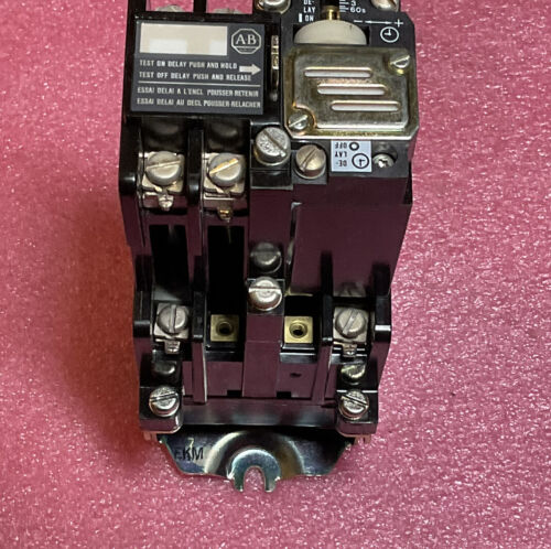 Allen Bradley 700-N200A1 Relay With 700-NT Pheumatic Time Delay Unit - Image 7