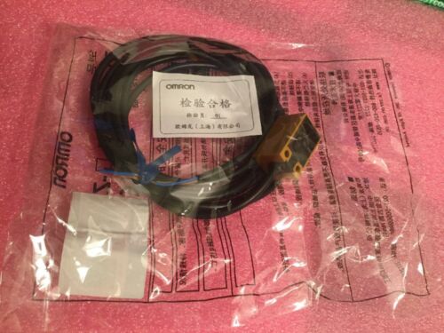 Omron TL-Q5MF1-Z Photoelectric Switch TLQ5MF1-Z