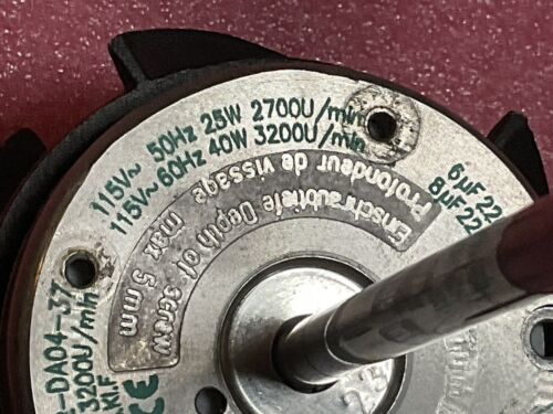 EBM M2E052-DA04-37 Fan Motor - Image 3