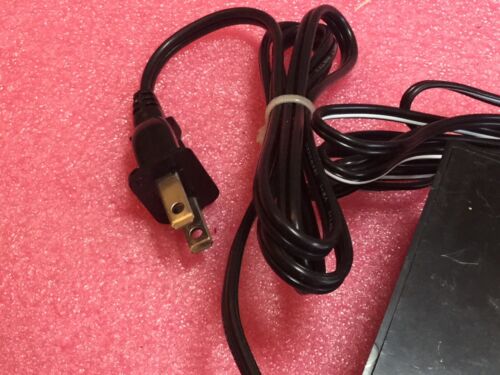 Neotronics Universal Charger/Power Unit - Image 5
