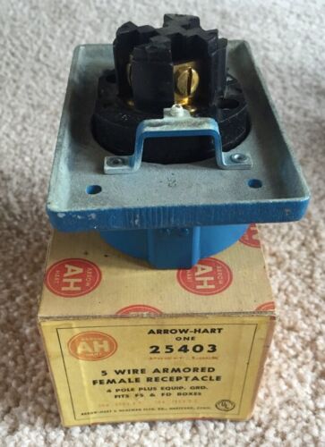 Arrow-Hart 25403 5 Wire Armored Female Receptacle