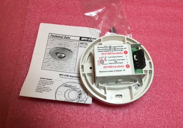 Douglas WPC-5700 Ambient Daylight Sensor - Image 2