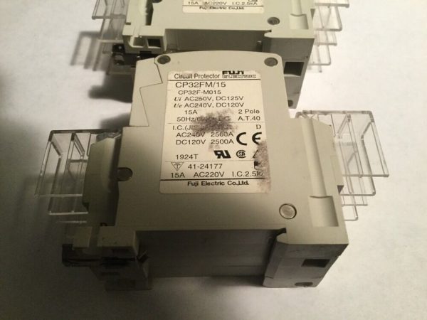 Lot Of 2 Fuji CP32FM/15 Circuit Protector CP32F-M015 - Image 5