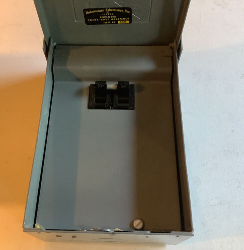 Federal Pacific Electric RH102-4 Raintight 50A Enclosure - Image 2