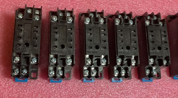 Lot Of 10 DYF08A Relay Socket Base - Image 2