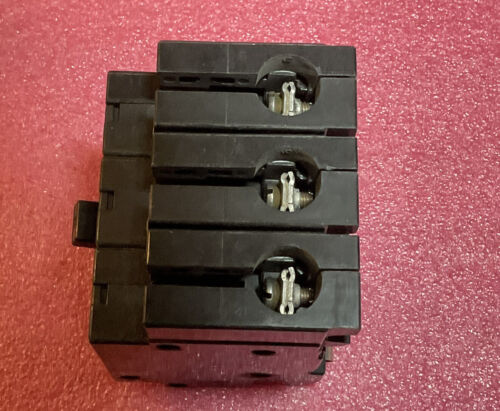 Square D EHB34015 Circuit Breaker - Image 9