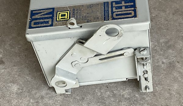 Square D PQ-3603 Busway Switch - Image 4