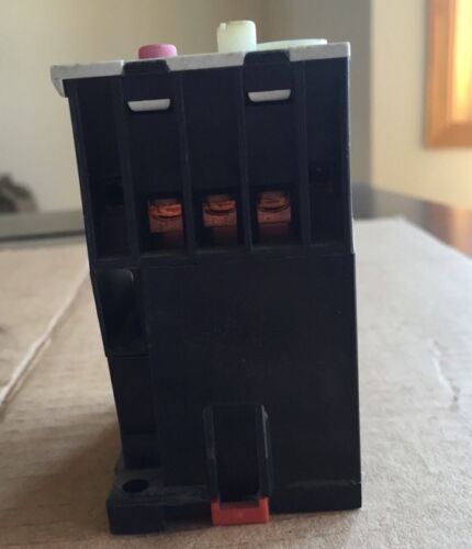 SquareD 9065 TR1.4 Overload Relay - Image 4