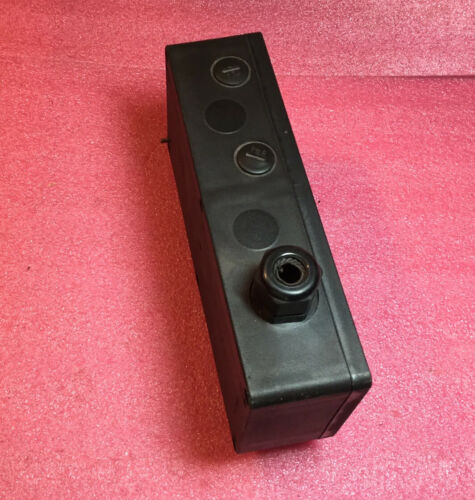 Allen Bradley DeviceBox 1485P-P4T5-T5 - Image 8