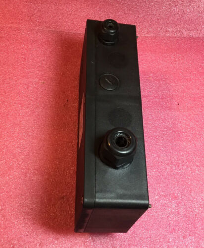 Allen Bradley DeviceBox 1485P-P4T5-T5 - Image 7