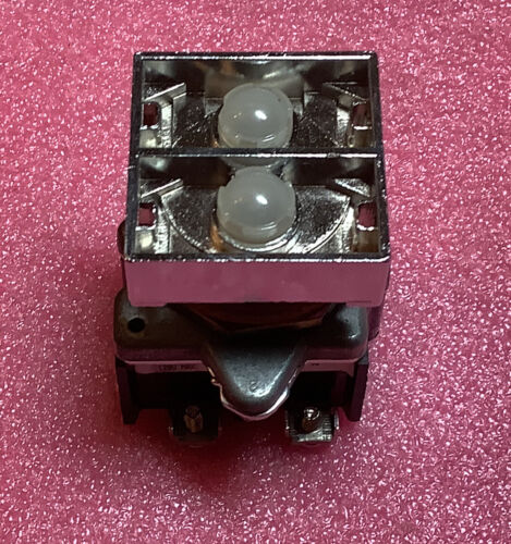 Cutler Hammer E30CS Compact Pushbutton