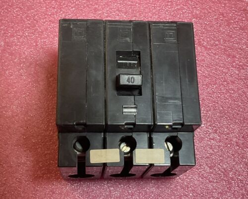 Square D EHB34040 Circuit Breaker - Image 9