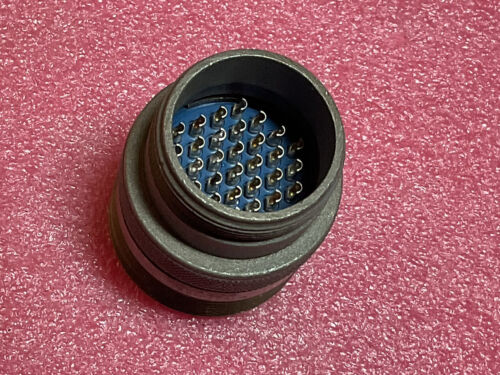 Amphenol MS3101A28-21P Connector - Image 4
