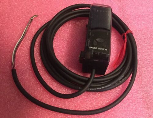 Keyence GT-72AP Gauge Sensor - Image 2