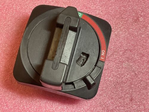 Allen Bradley 194R-HS4 Operating Handle - Image 2