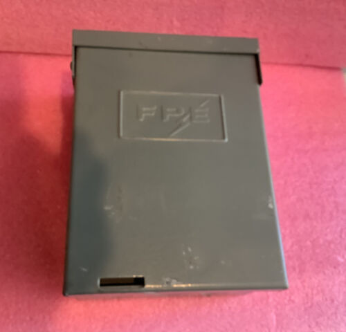 Federal Pacific Enclosure  RH102-2 30A Max 120/240